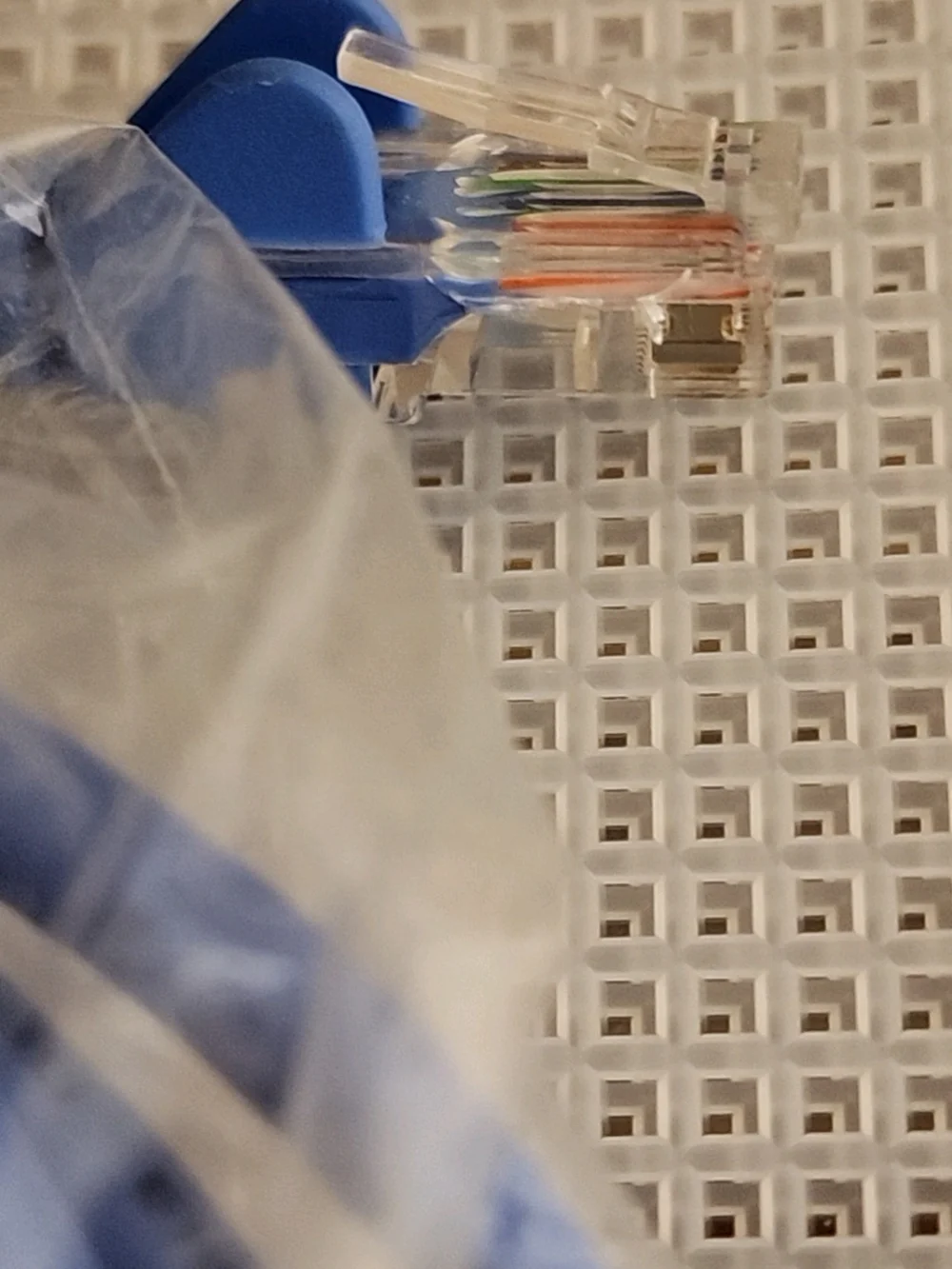 Source Unknown blue hdmi